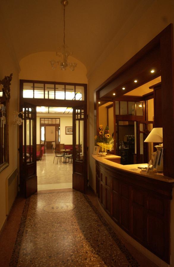 Hotel Antico Borgo Riolo Terme Exteriör bild