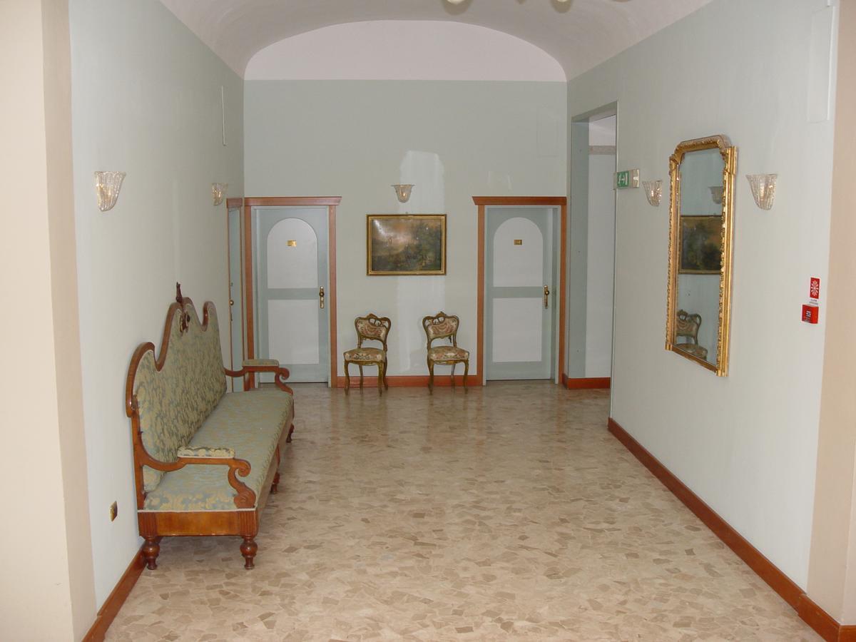 Hotel Antico Borgo Riolo Terme Exteriör bild